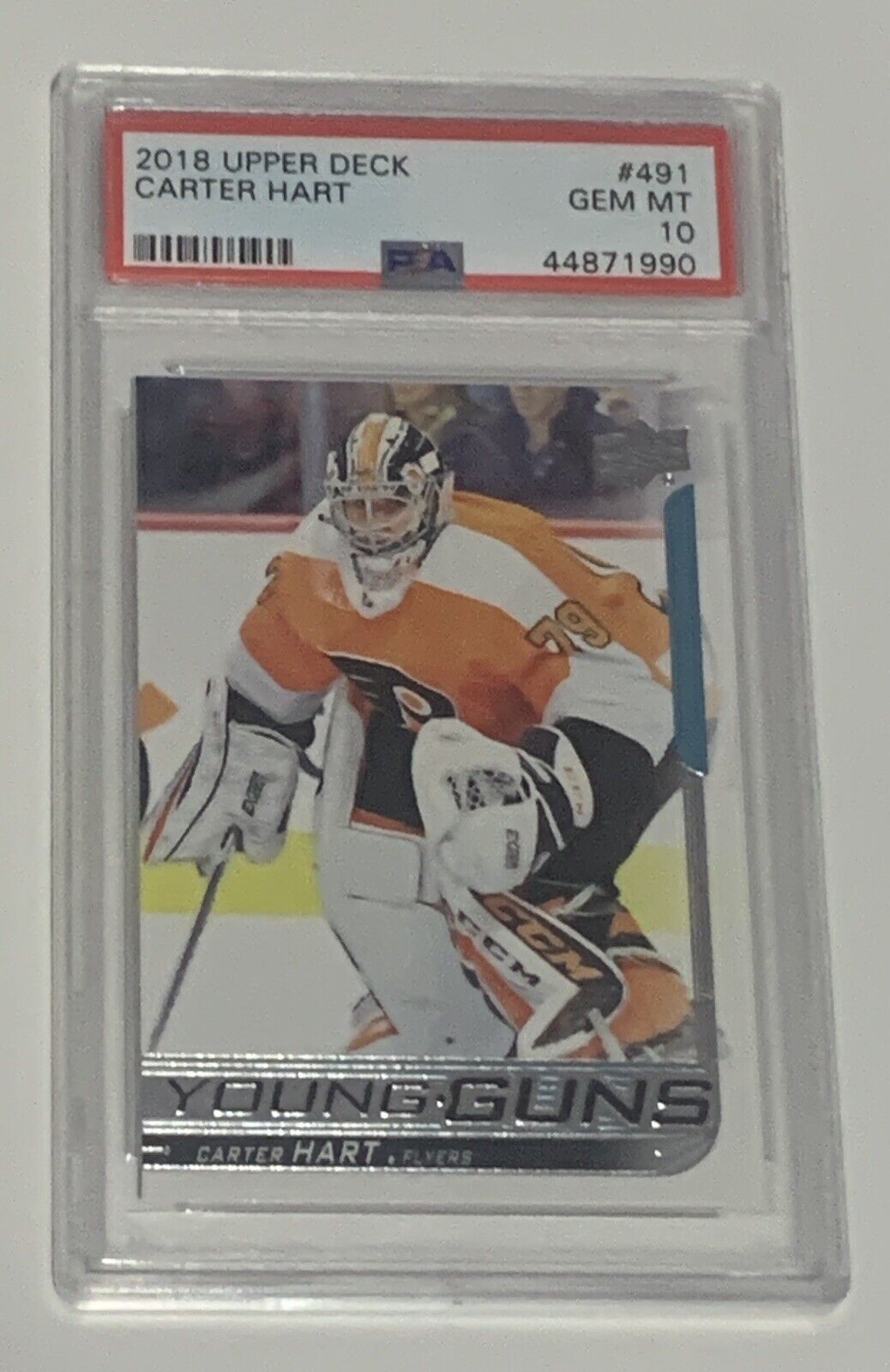 2018 Upper Deck Carter Hart Young Guns #491 RC Rookie PSA 10