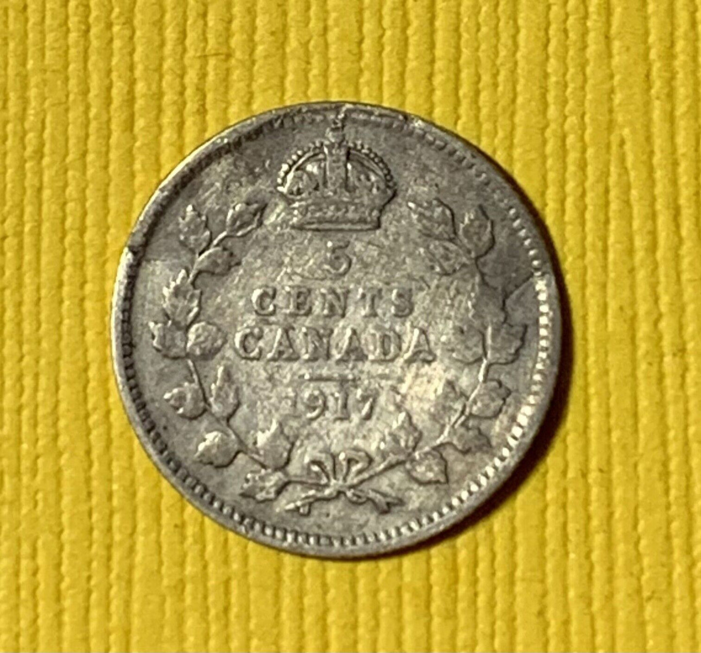 Canada 1917 Silver 5 Cents .925 Silver Nice Clear Date!